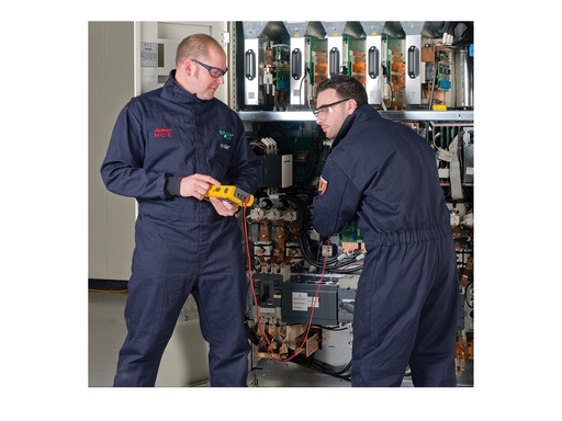 [WOE2YR-VS2-A60] APC On-Site Warranty Extension - Serviceerweiterung - Arbeitszeit und Ersatzteile (für USV- und SV-Geräte)